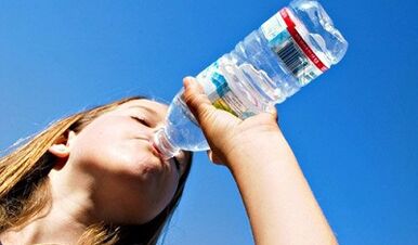 ផឹករបបអាហាររយៈពេលមួយខែសម្រាប់ការសម្រកទម្ងន់